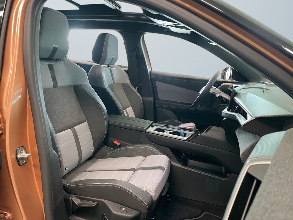 Opel Grandland-e 73 GS Sky 5d