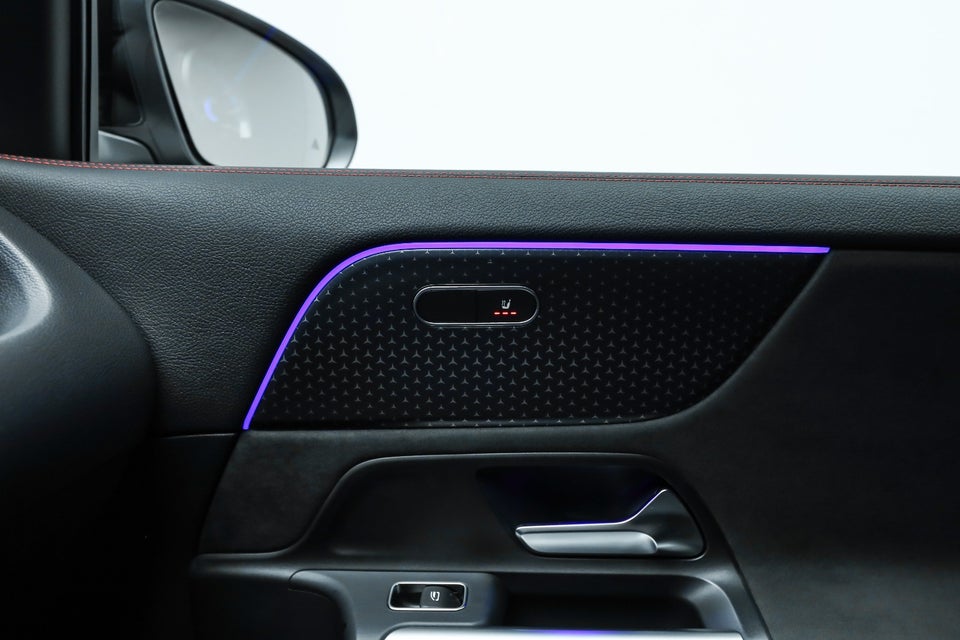 Mercedes EQA350 AMG Line 4Matic 5d