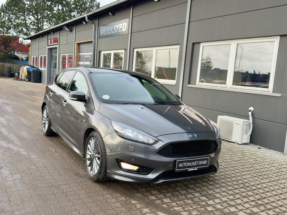 Ford Focus 1,0 SCTi 125 ST-Line 5d