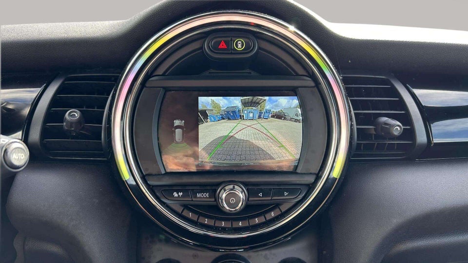 MINI Cooper SE Classic Trim 3d