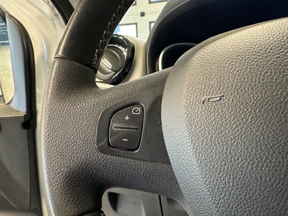 Nissan NV300 1,6 dCi 125 L2H1 Comfort Van