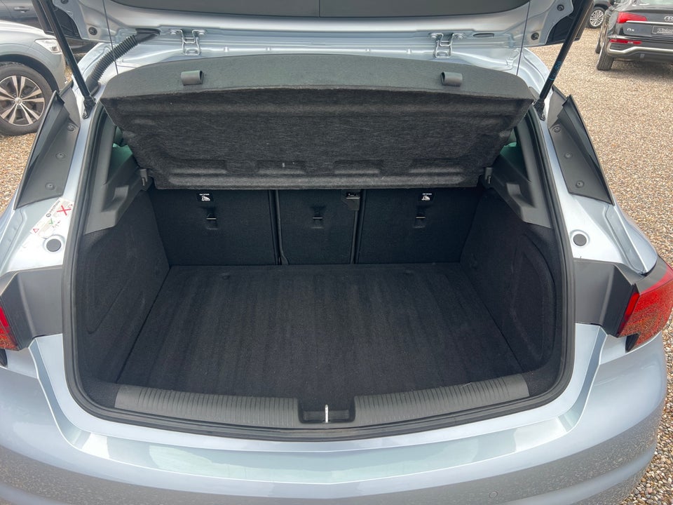 Opel Astra 1,2 T 110 Elegance 5d