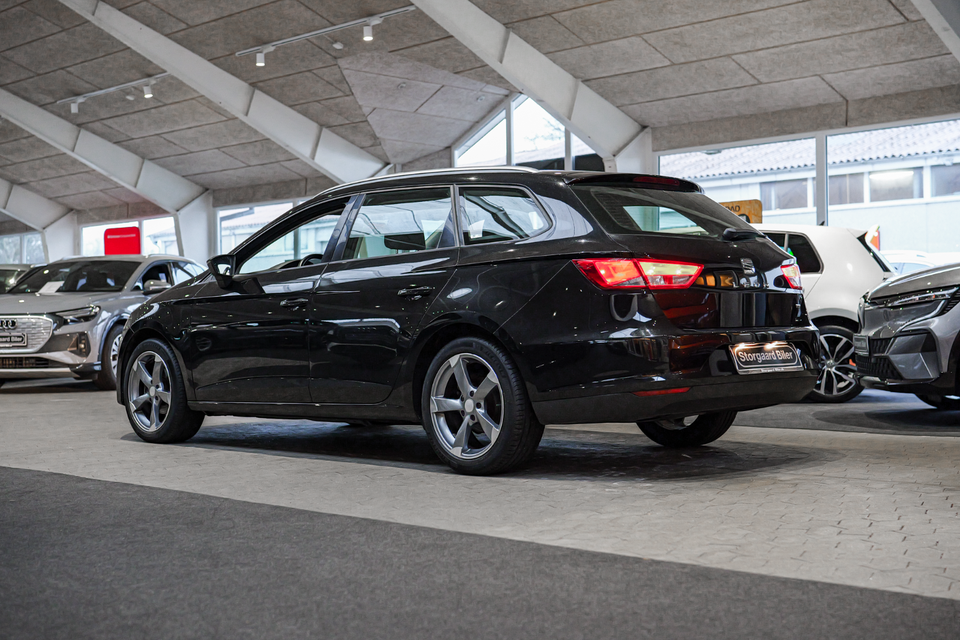 Seat Leon 1,6 TDi 105 Style DSG 5d