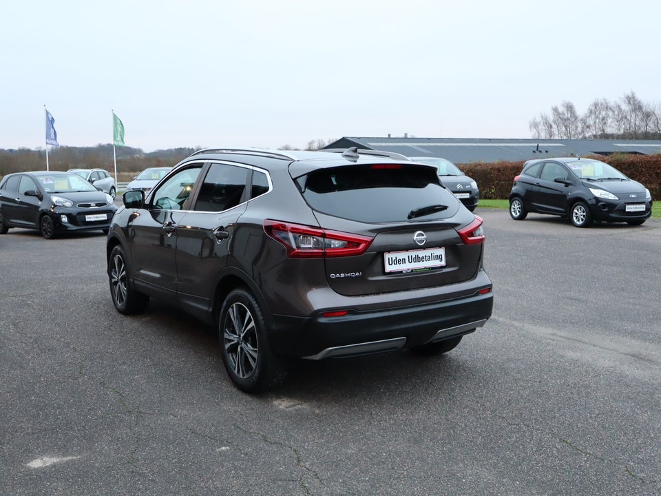 Nissan Qashqai 1,2 Dig-T 115 Tekna+ 5d