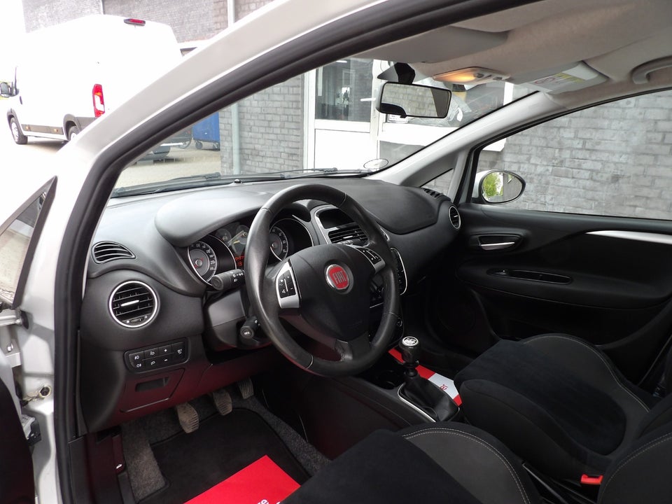 Fiat Punto 0,9 TwinAir 100 Lounge 5d