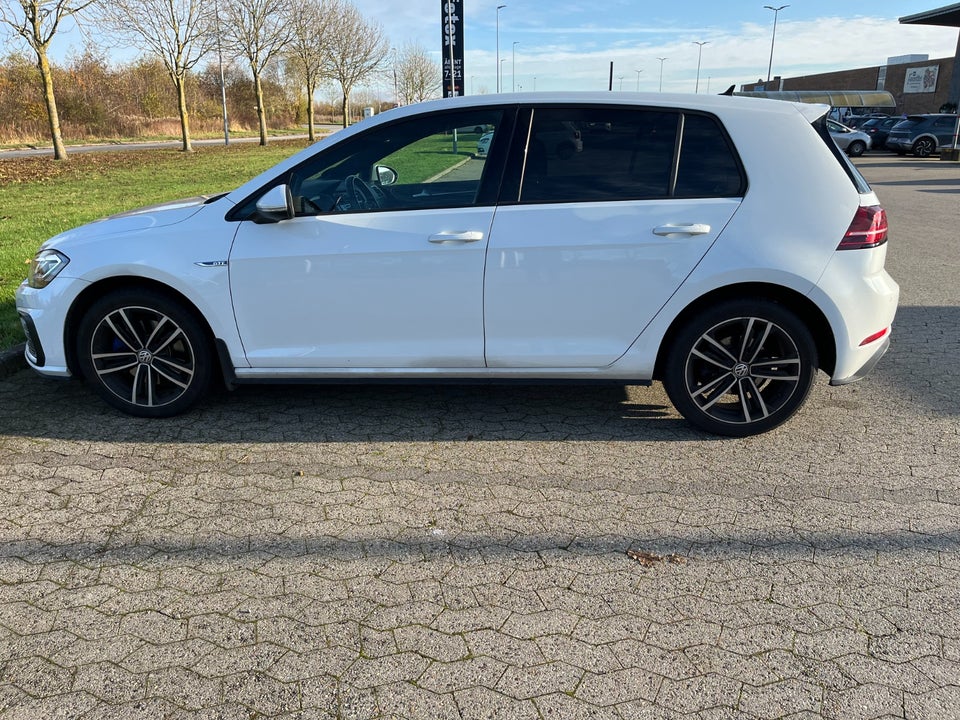 VW Golf VII 1,4 GTE DSG 5d