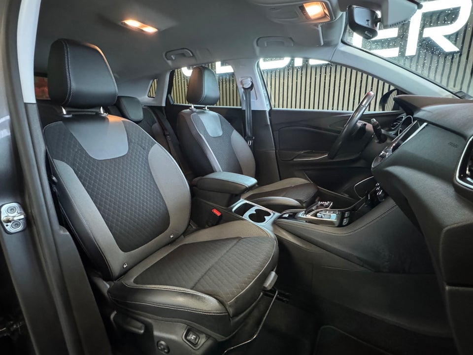 Opel Grandland X 1,6 Hybrid4 Ultimate aut. 5d