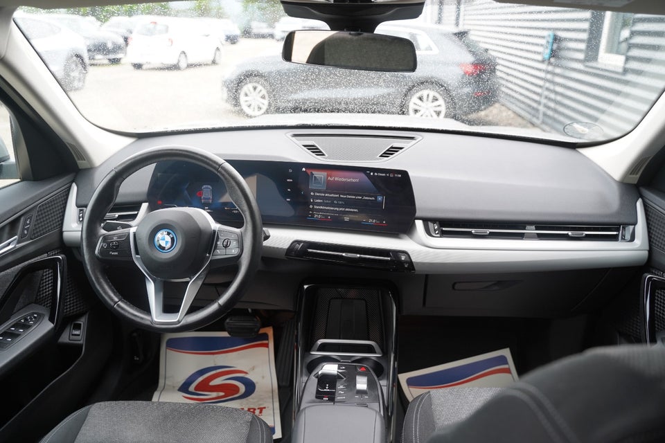 BMW iX1 xDrive30 5d