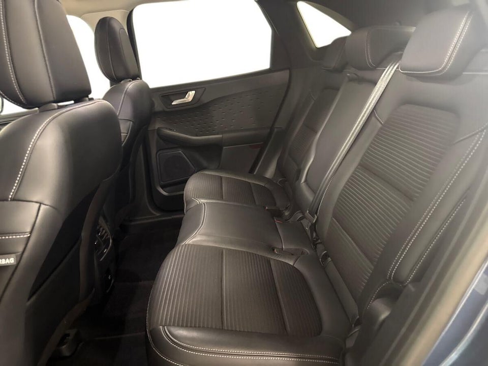 Ford Kuga 2,5 PHEV Titanium X CVT 5d