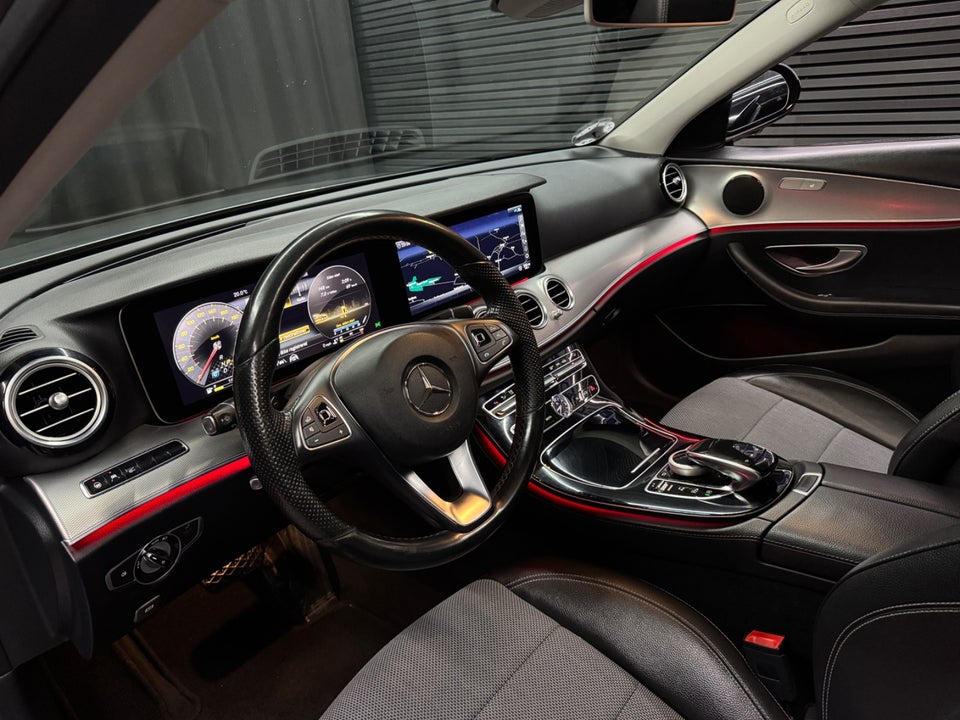 Mercedes E220 d 2,0 AMG Line aut. 4d