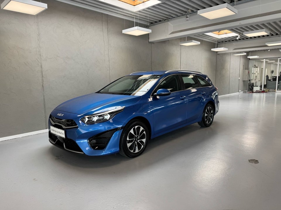 Kia Ceed 1,6 PHEV Prestige SW DCT 5d