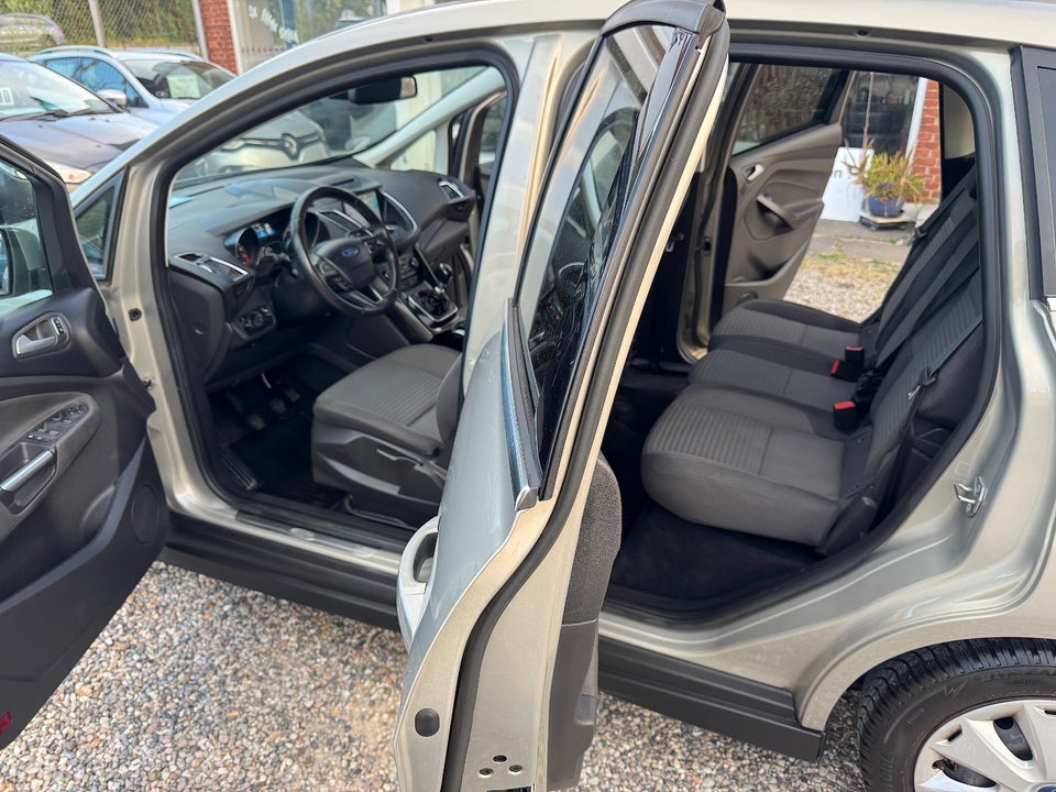 Ford C-MAX 1,0 SCTi 125 Titanium 5d