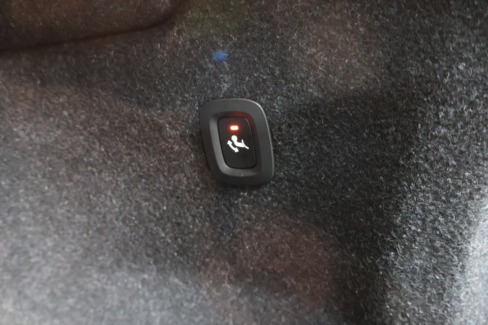 Volvo XC40 1,5 T5 ReCharge Inscription aut. 5d