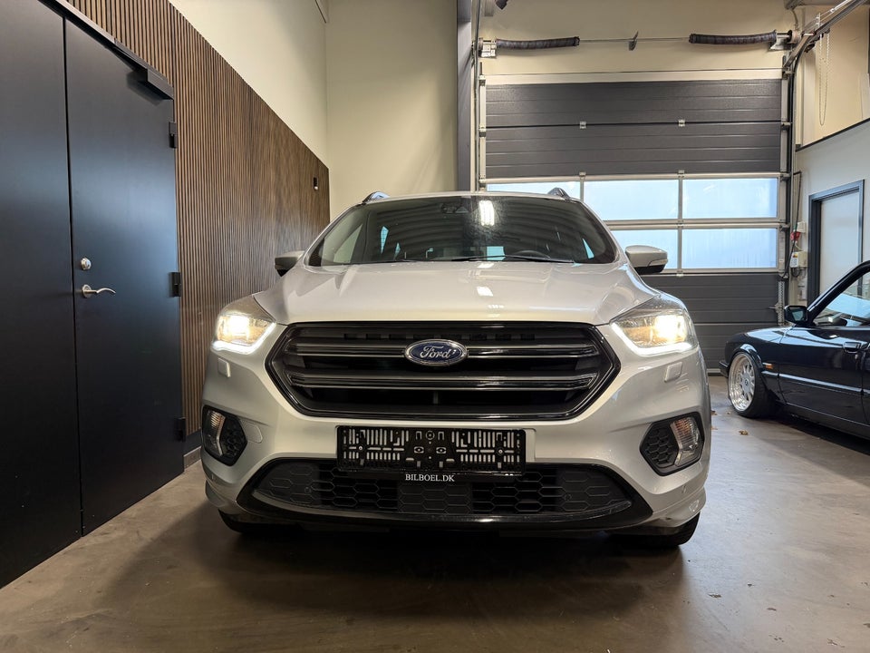 Ford Kuga 1,5 SCTi 150 ST-Line 5d
