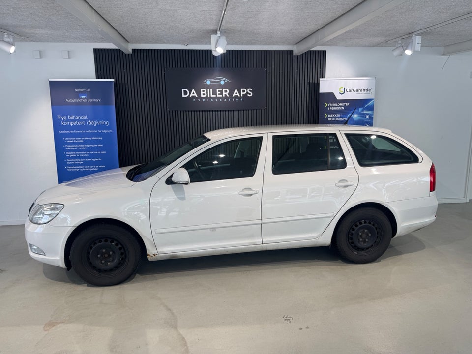 Skoda Octavia 1,6 TDi 105 Ambiente Combi GreenLine 5d