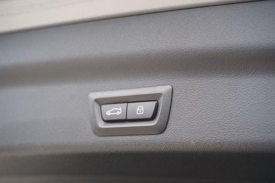 BMW iX1 xDrive30 M-Sport 5d