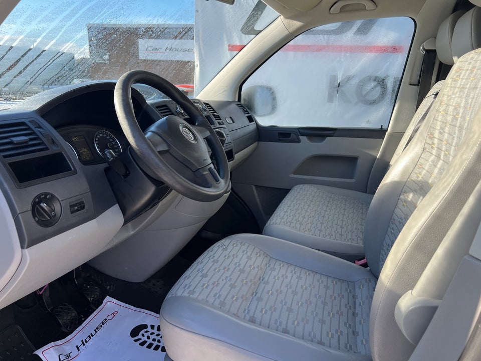 VW Transporter 2,0 TDi 140 Kombi kort 4d