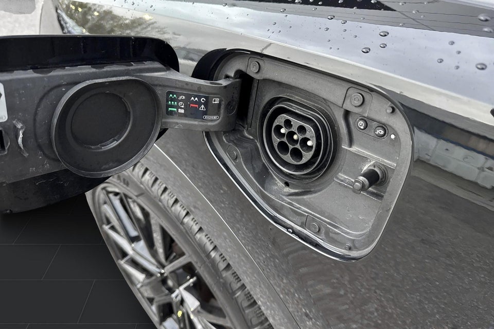 Audi Q3 45 TFSi e Attitude plus Sportback S-tr. 5d