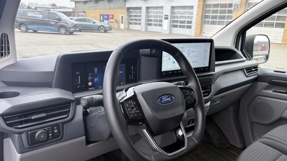 Ford Transit Custom 300 L2 2,0 EcoBlue Trend aut.