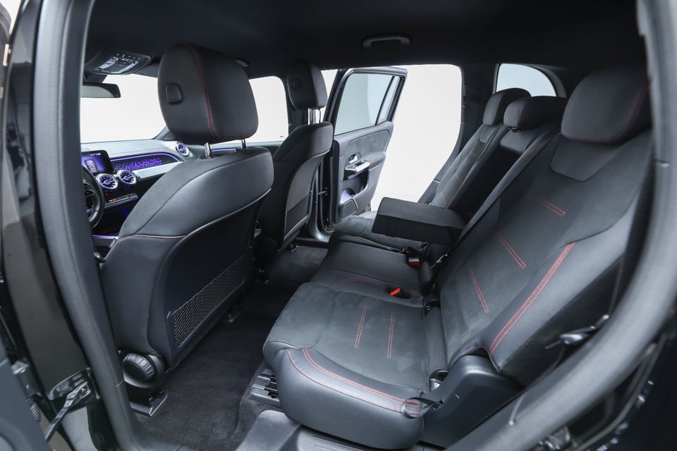 Mercedes EQB250+ AMG Advance 5d