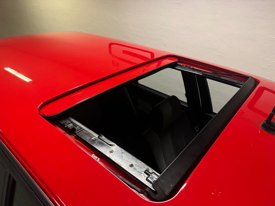 BMW 320i 2,0 Touring 5d