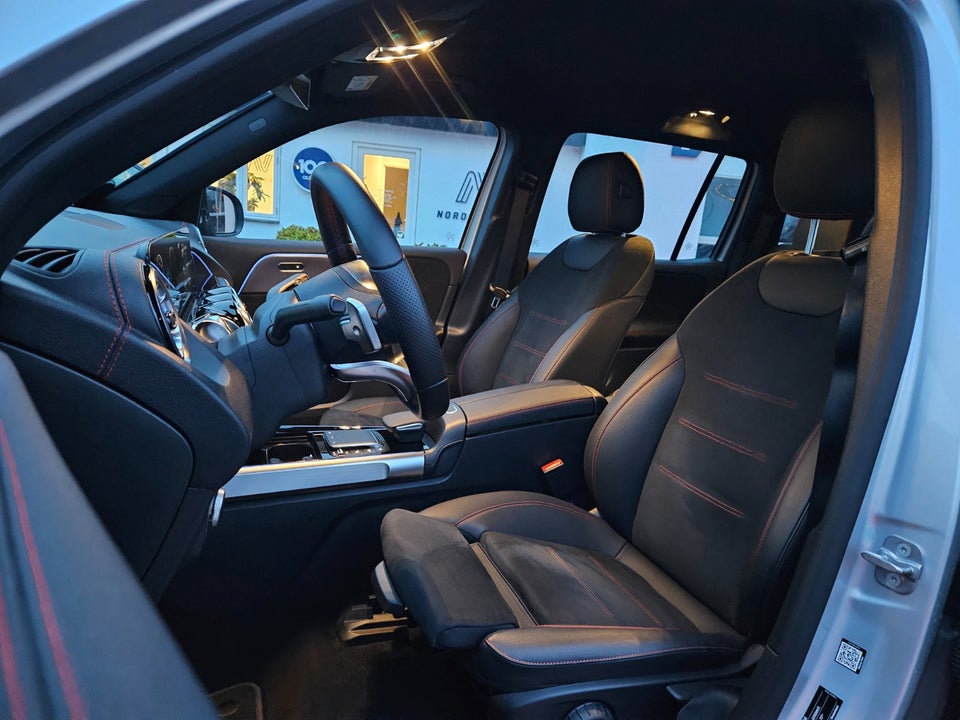 Mercedes EQB250 AMG Line 5d