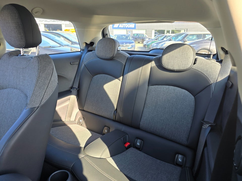MINI Cooper SE Classic Trim 3d