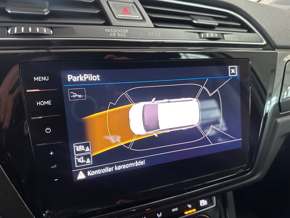 VW Touran 2,0 TDi 150 IQ.Drive DSG Van 5d