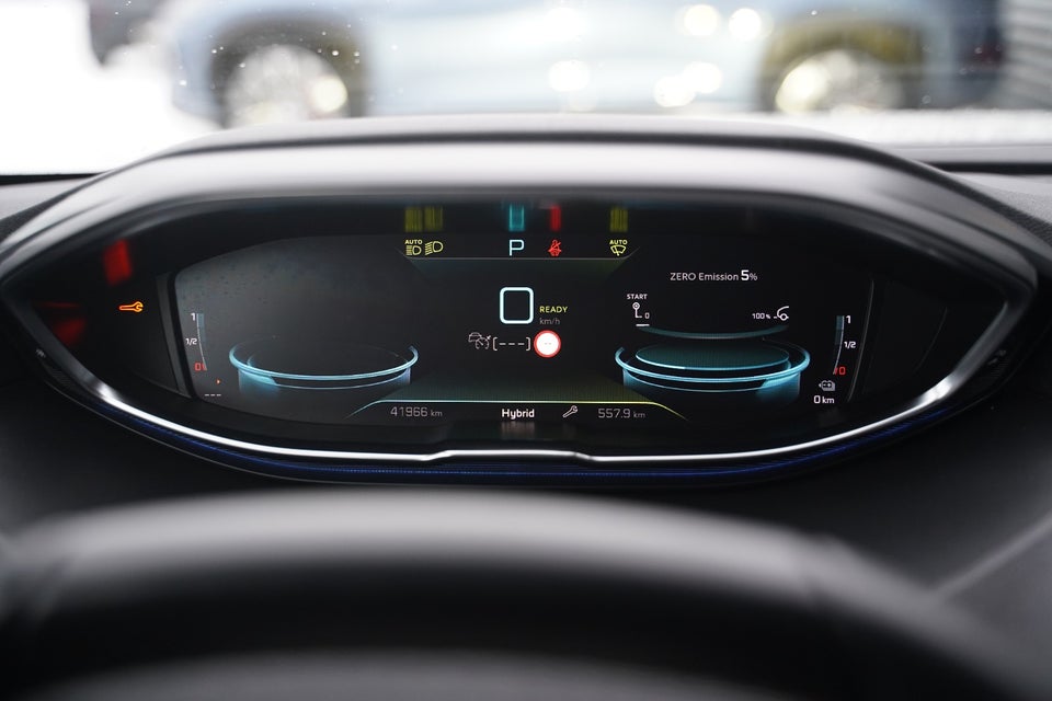 Peugeot 3008 1,6 Hybrid Allure Limited EAT8 5d