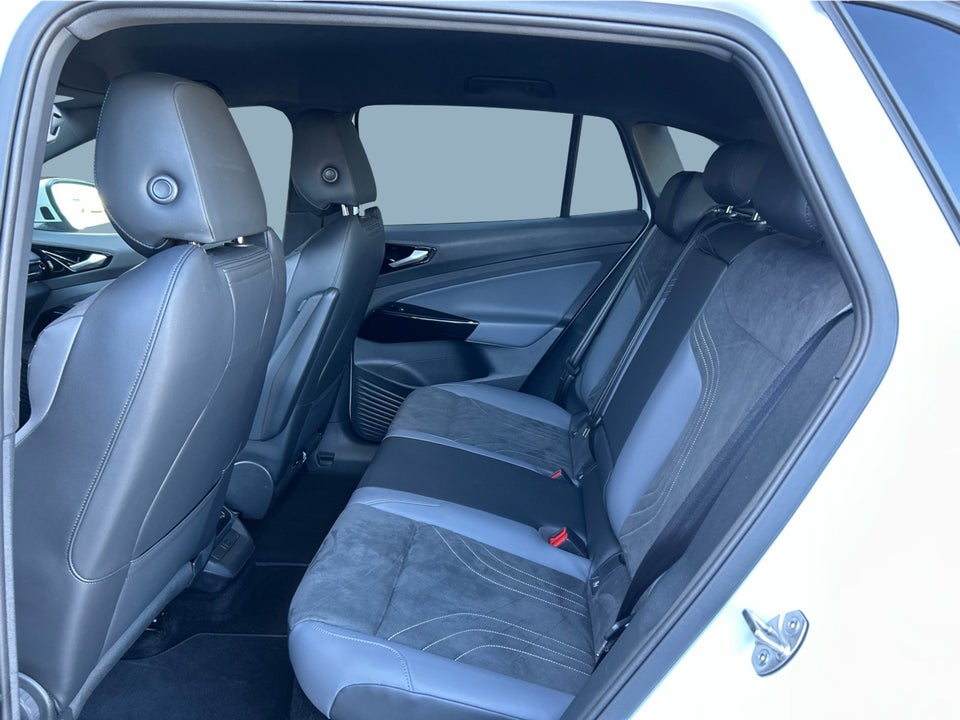 VW ID.4 77 Pro Style+ 5d