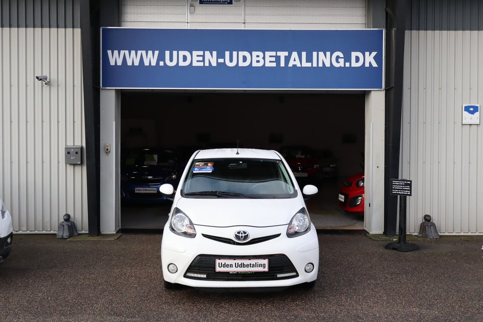 Toyota Aygo 1,0 VVT-i T2 Air Connect 5d