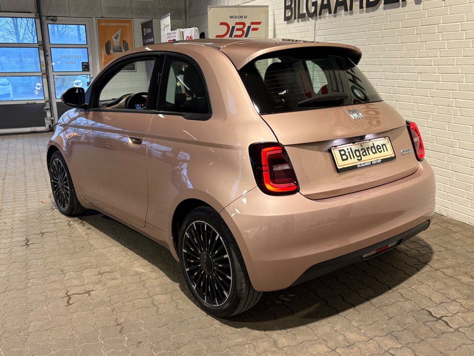 Fiat 500e 42 Icon Sky 3+1 4d
