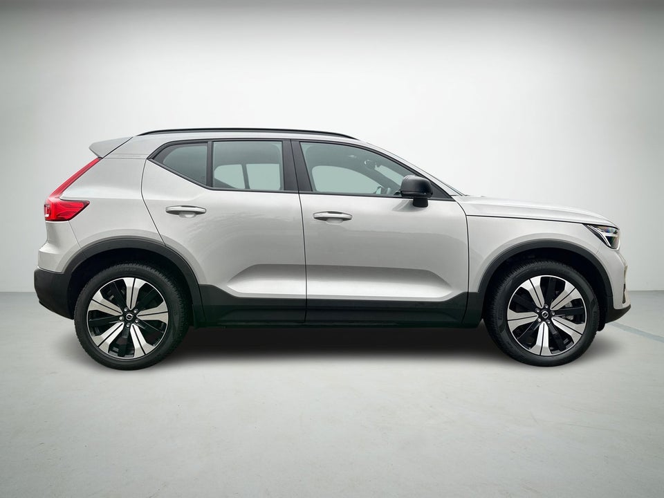 Volvo XC40 P6 ReCharge Plus 5d