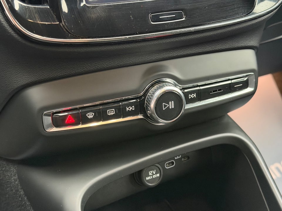 Volvo XC40 P6 ReCharge Core 5d