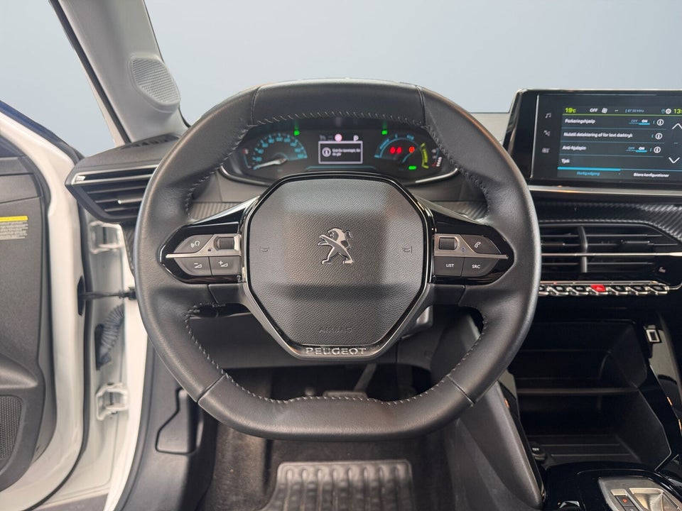 Peugeot e-208 50 Active Pack 5d