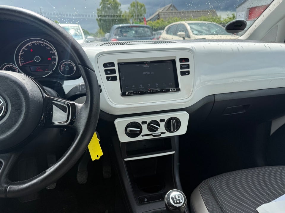 VW Up! 1,0 75 High Up! 5d