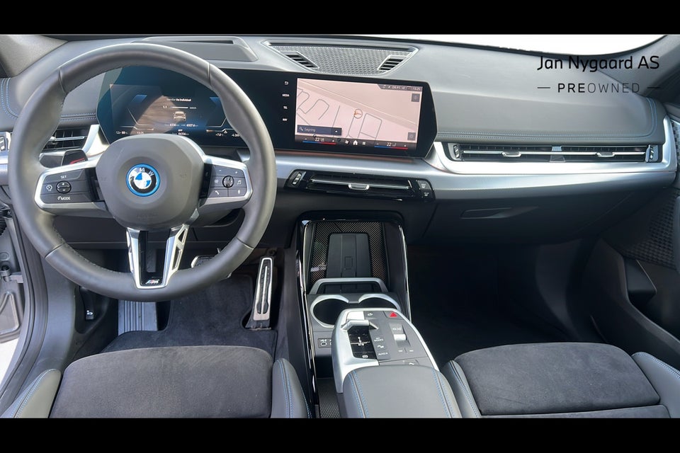 BMW iX1 xDrive30 Fully Charged 5d