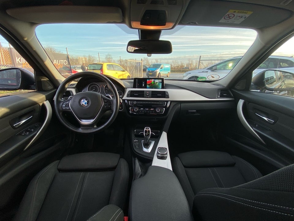 BMW 320d 2,0 Touring aut. 5d