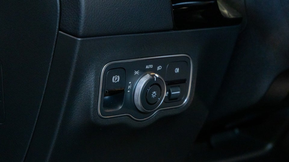 Mercedes EQA300 AMG Line 4Matic 5d