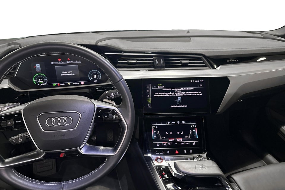 Audi e-tron S quattro 5d