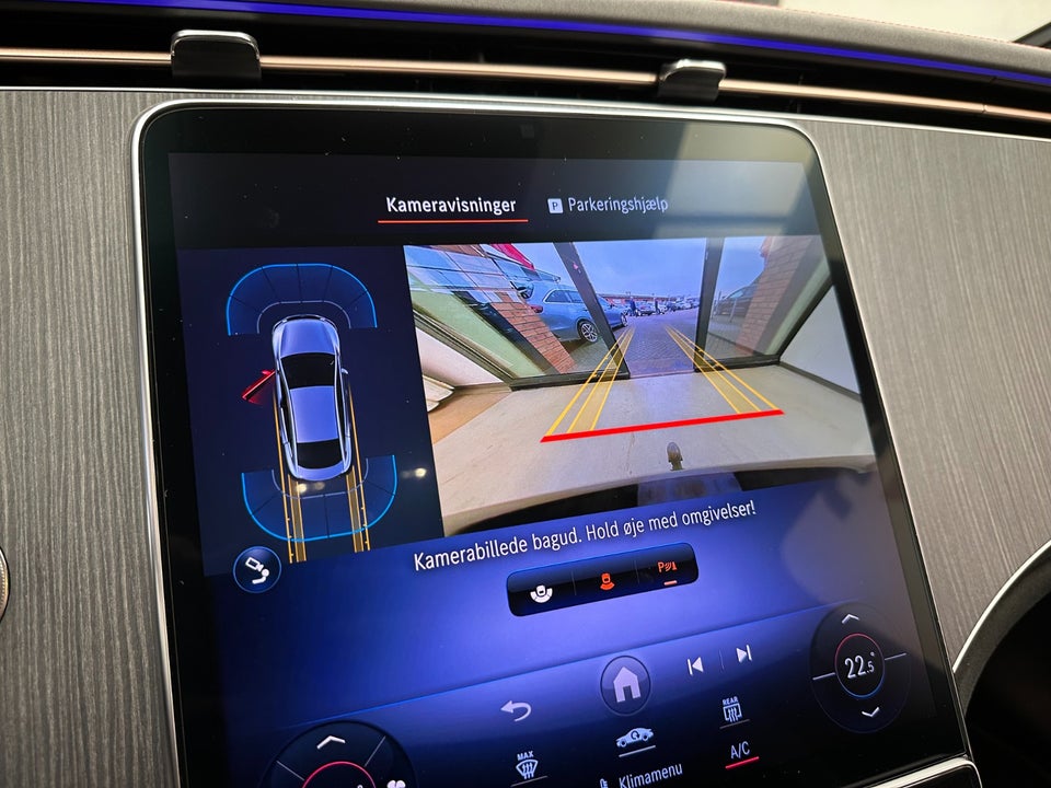 Mercedes EQE350 AMG Line 4d