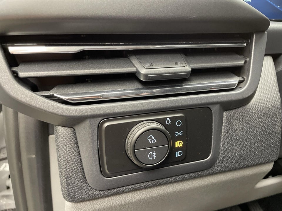 Ford E-Tourneo Custom 340L 64 Titanium X