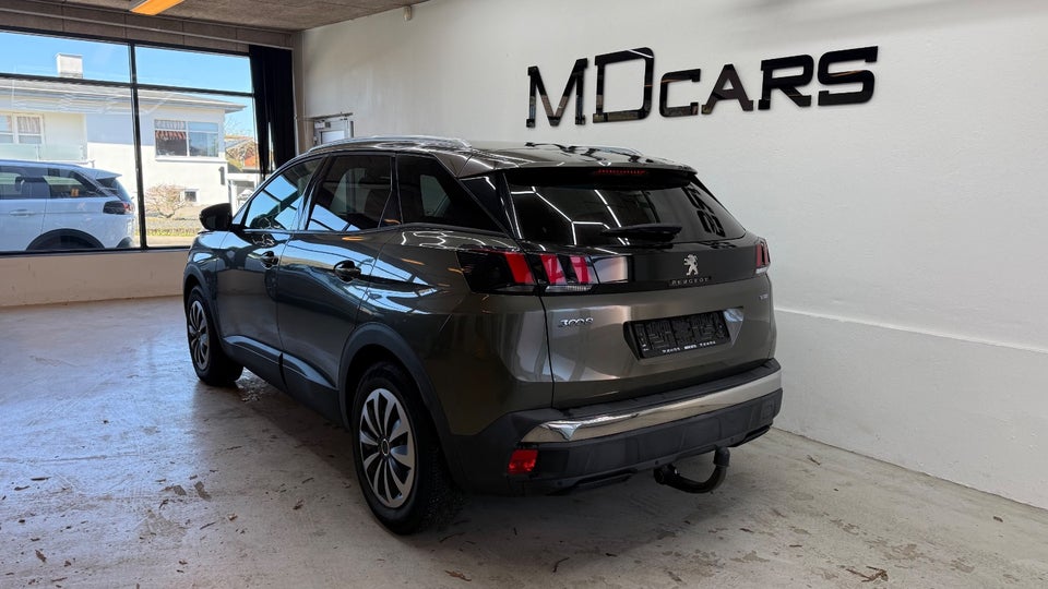 Peugeot 3008 1,2 e-THP 130 Allure 5d