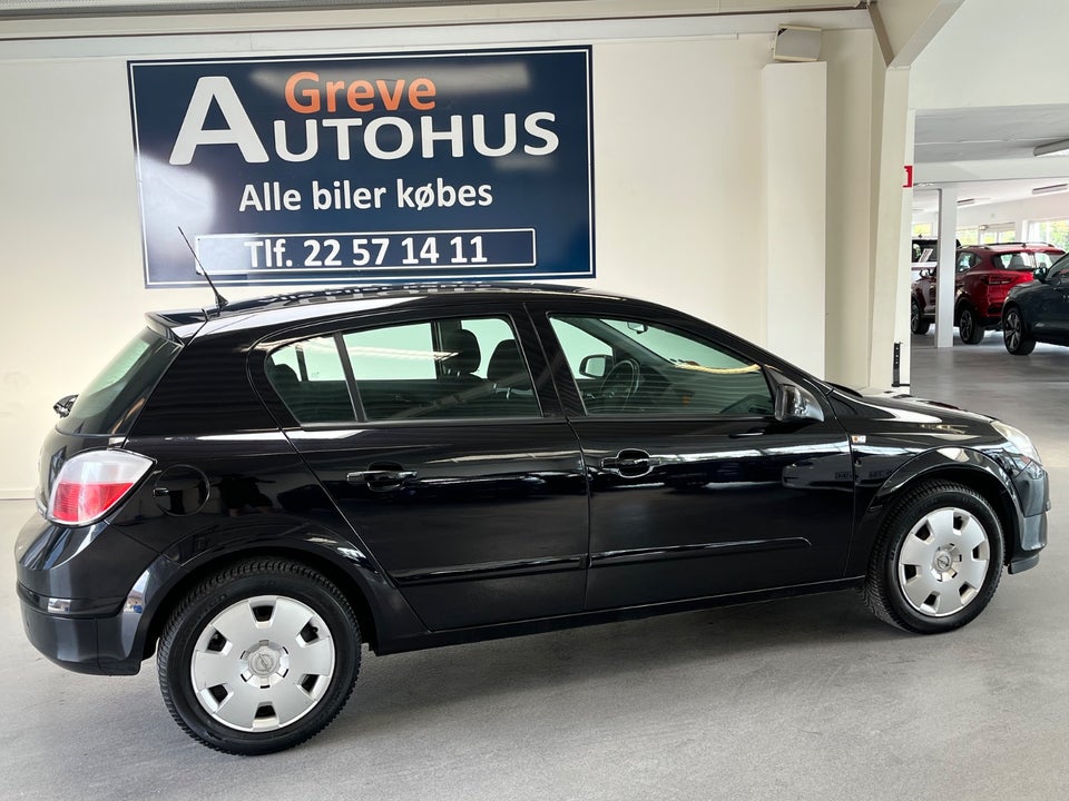 Opel Astra 1,6 16V Limited Twinport 5d