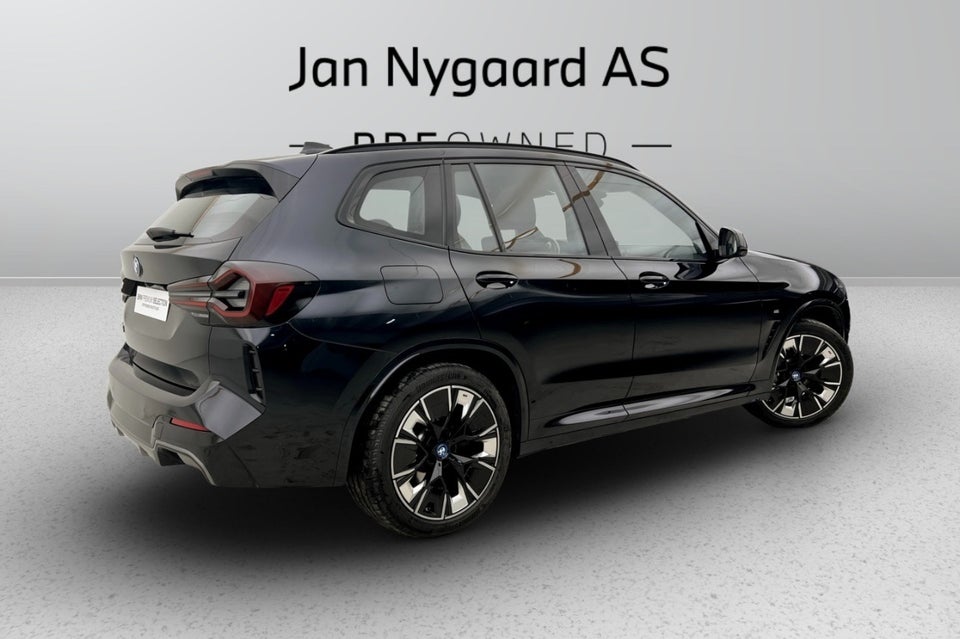 BMW iX3 Charged Plus M-Sport 5d