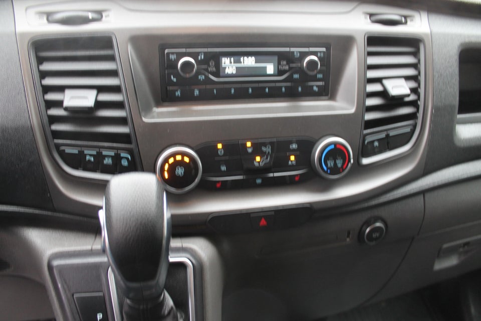 Ford Transit Custom 300L 2,0 TDCi 130 Active aut.