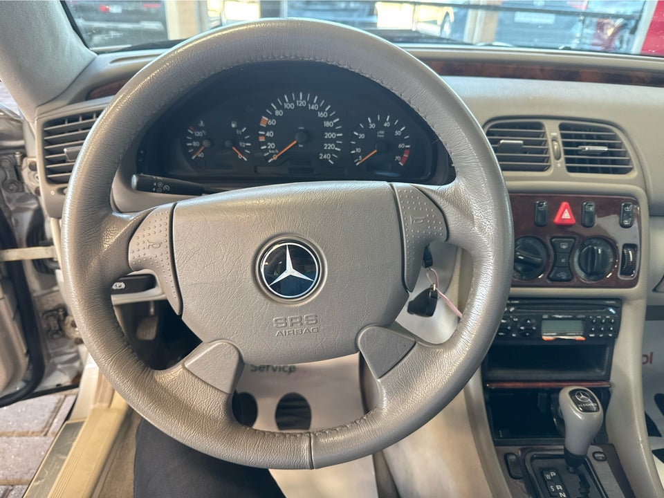 Mercedes CLK200 2,0 aut. 2d