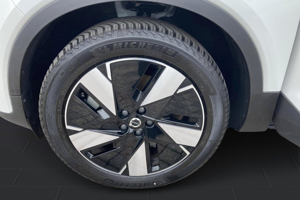 Volvo XC40 ReCharge Extended Range Core 5d
