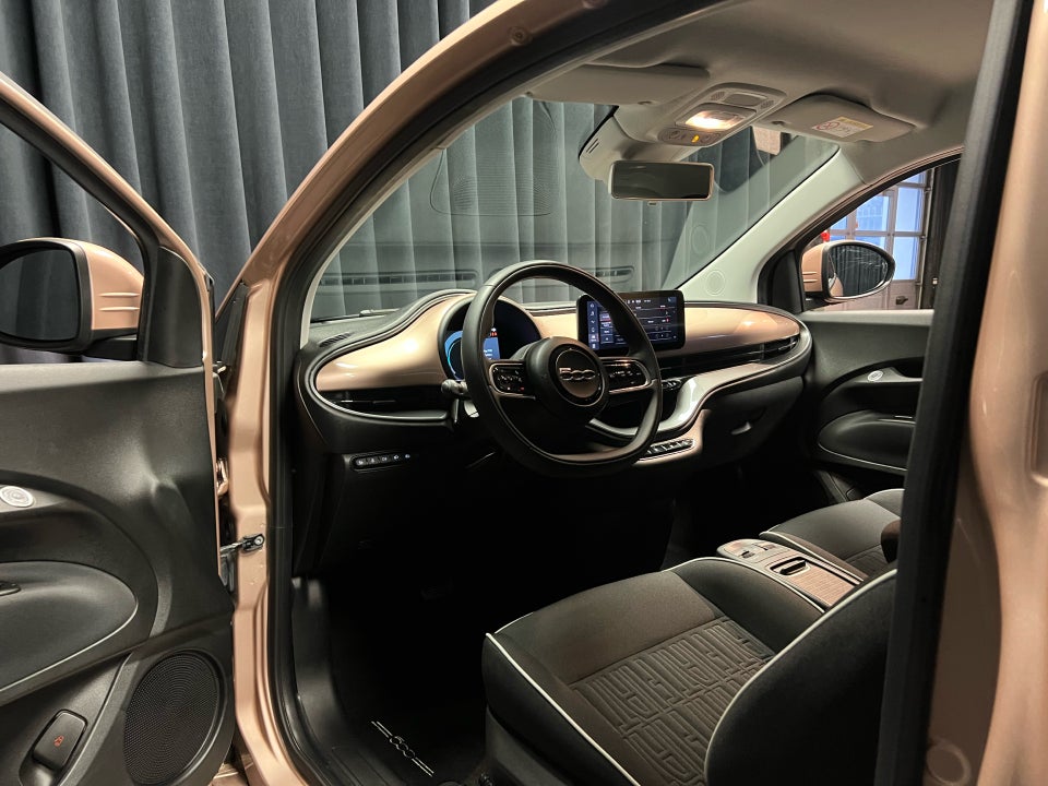 Fiat 500e 42 Icon 3d