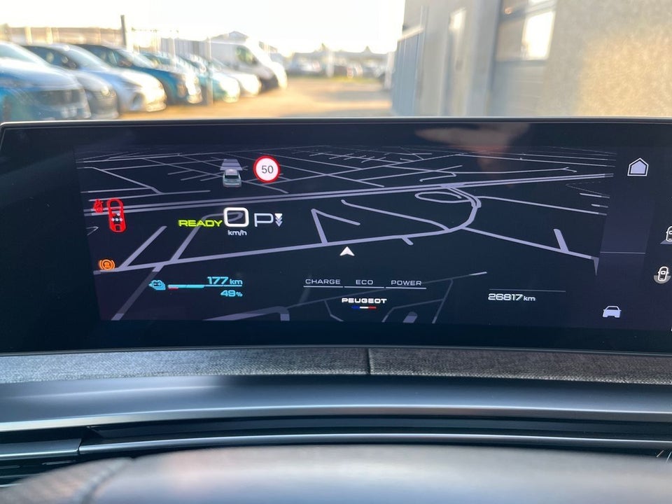 Peugeot e-3008 77 GT 5d